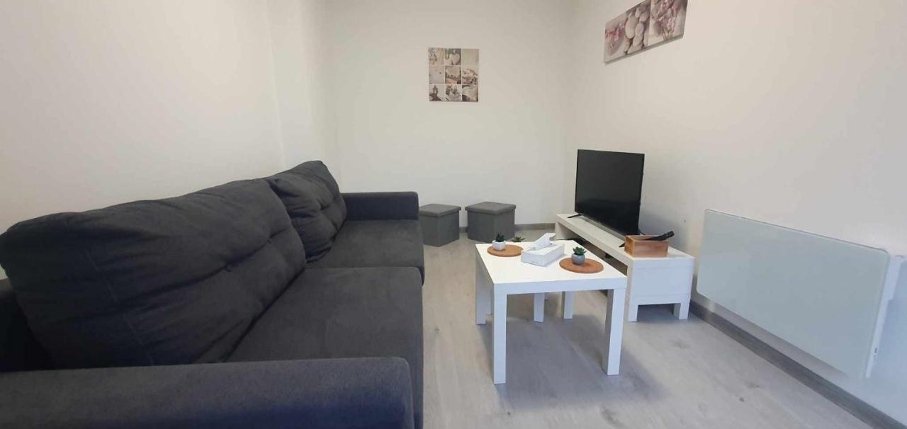 Maison A 500 M Du Lac Ardres Экстерьер фото
